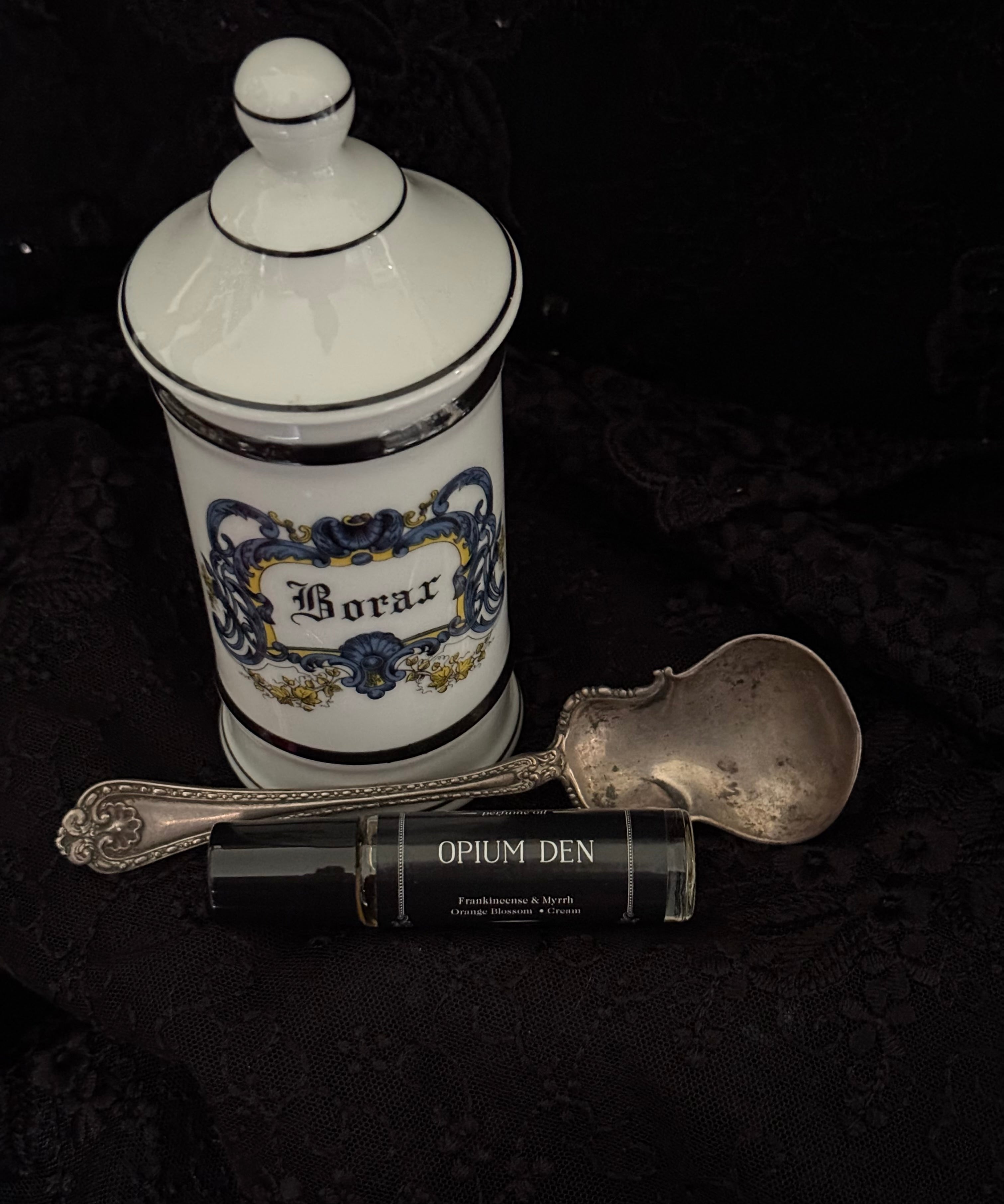 Opium Den (frankincense & orange blossom)