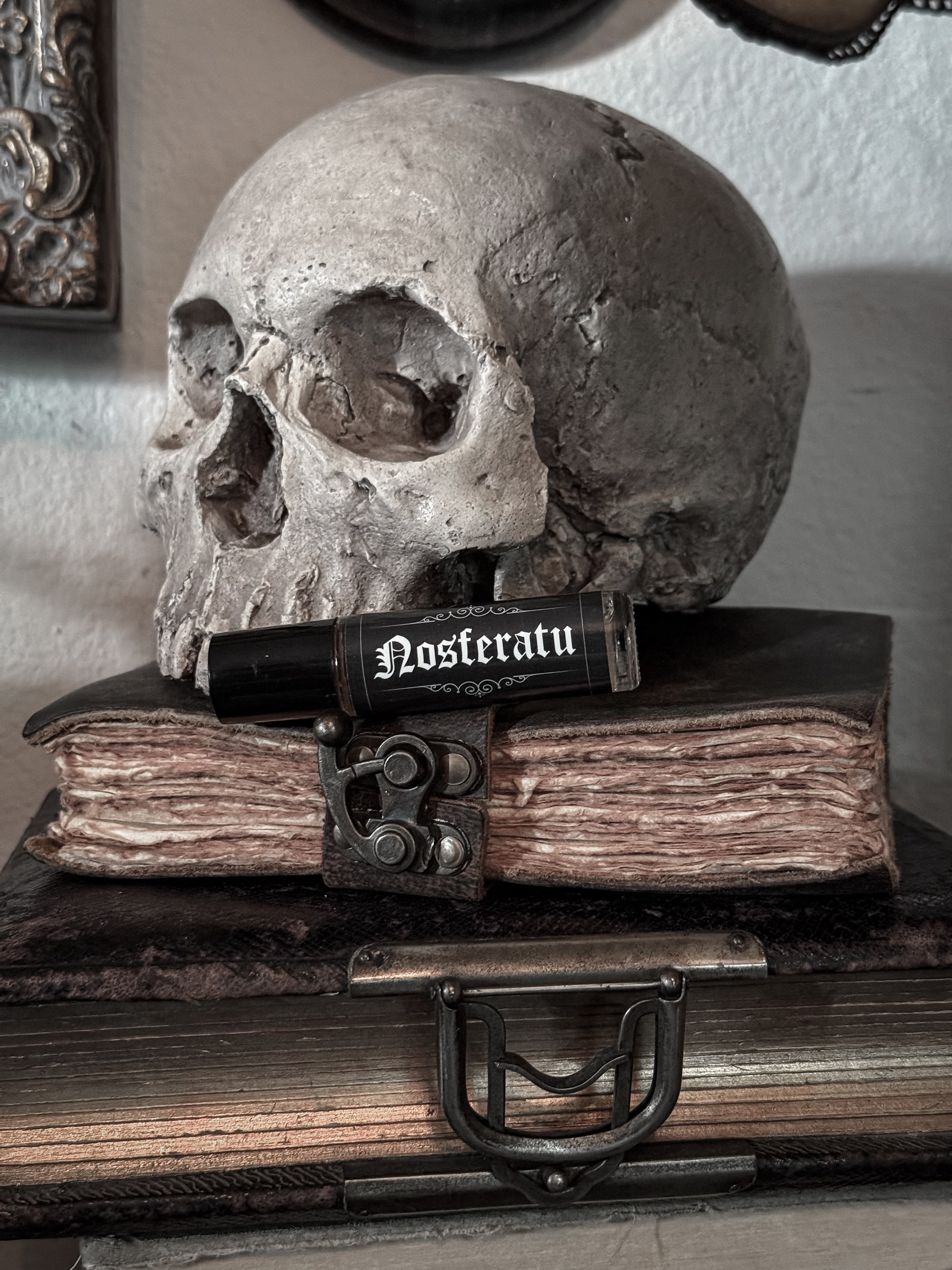 NOSFERATU (stone & incense)