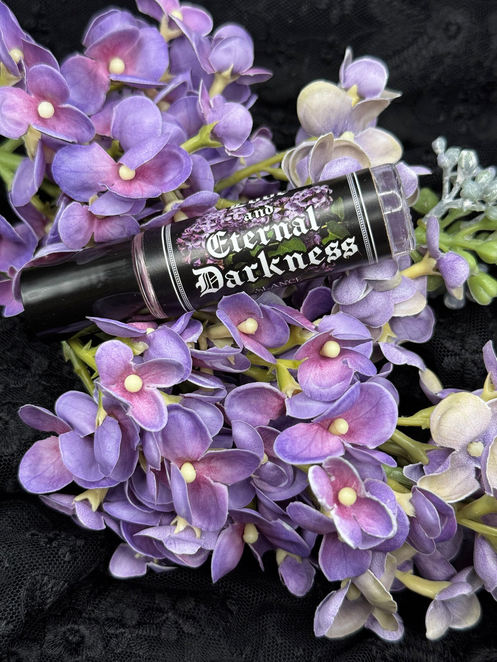 Eternal Darkness (lilac & cream)