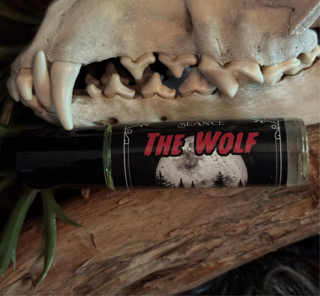The Wolf (forest & musk)