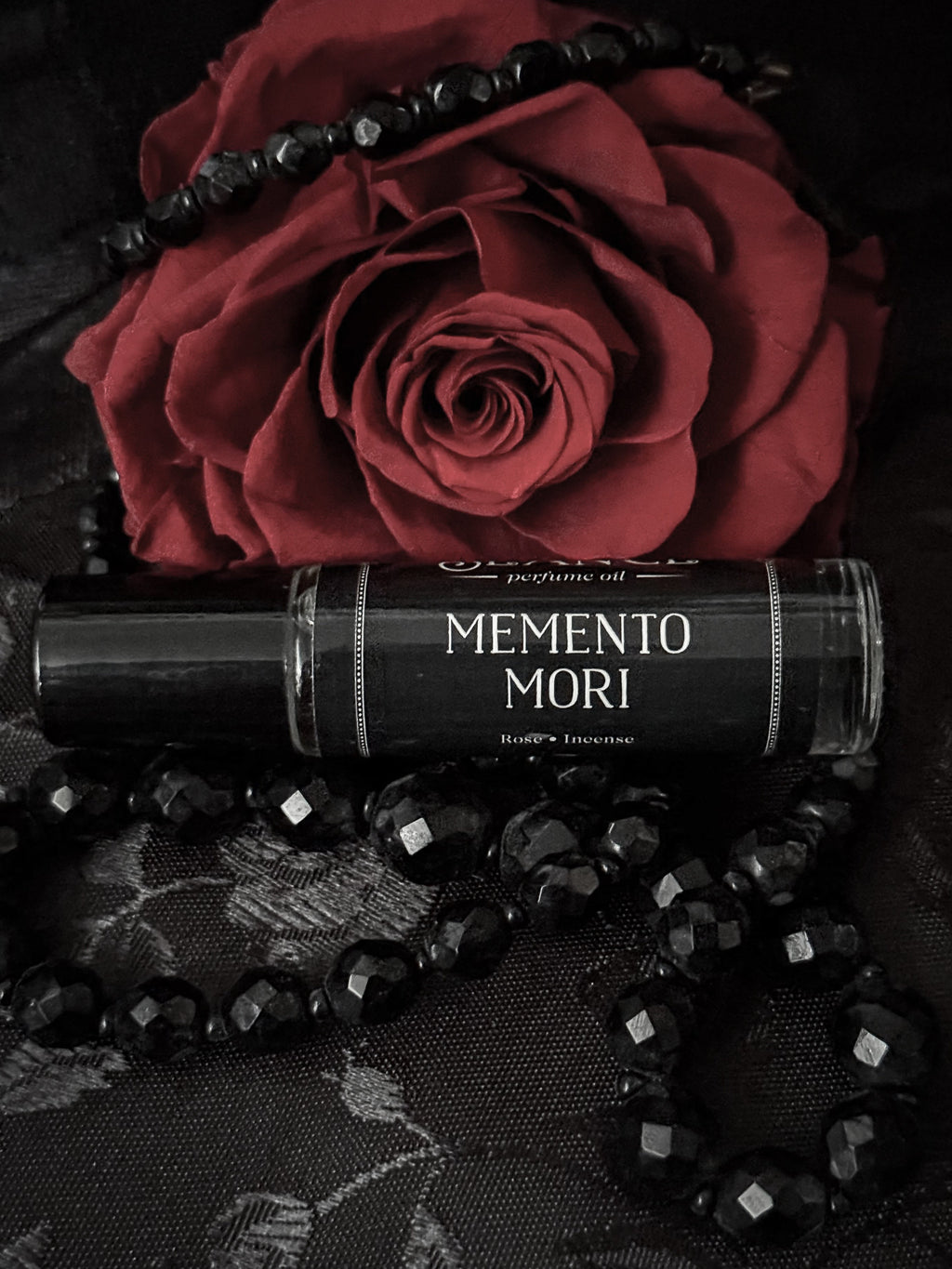 Memento Mori (incense & rose)