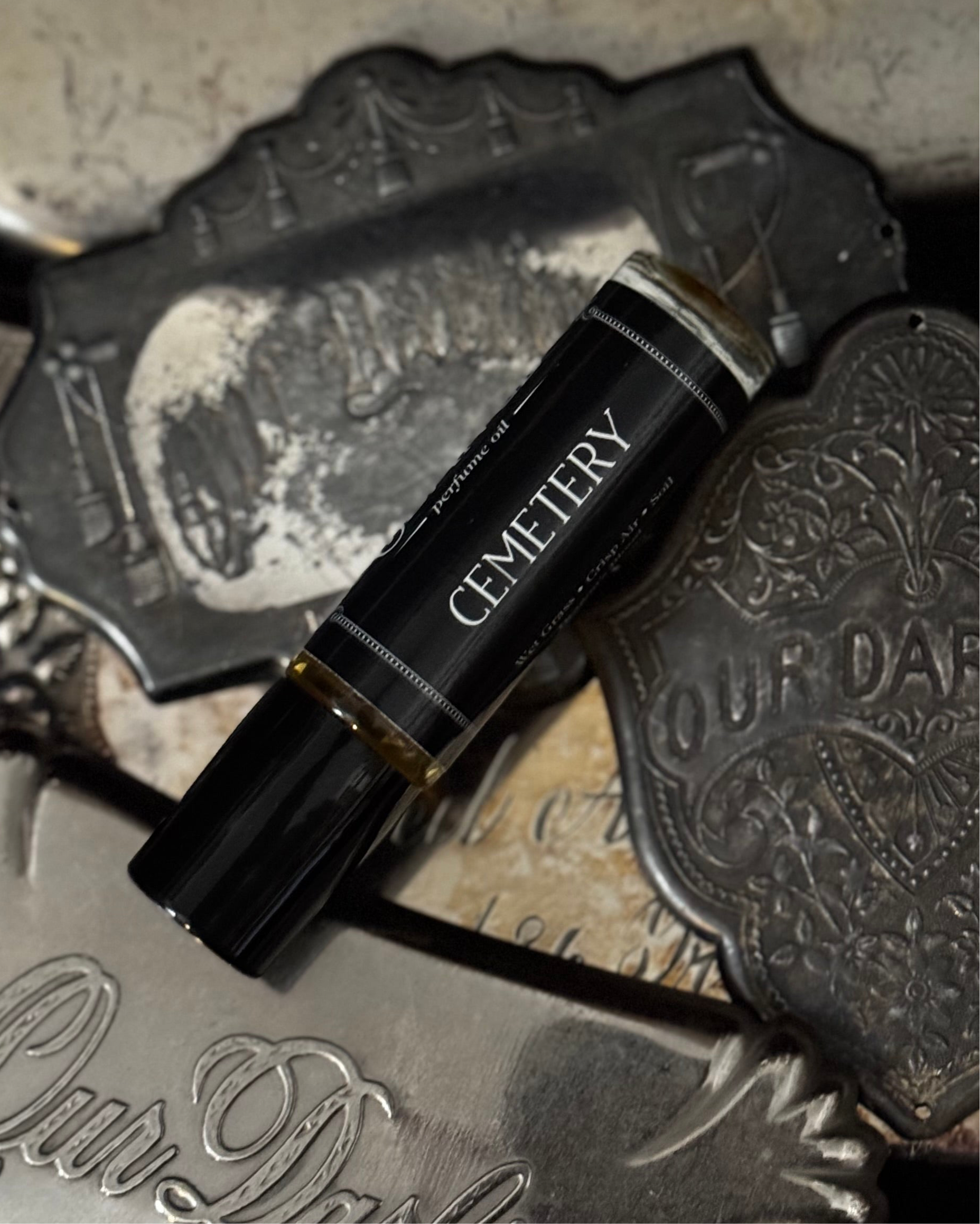 Cemetery (dragon’s blood incense, earth)