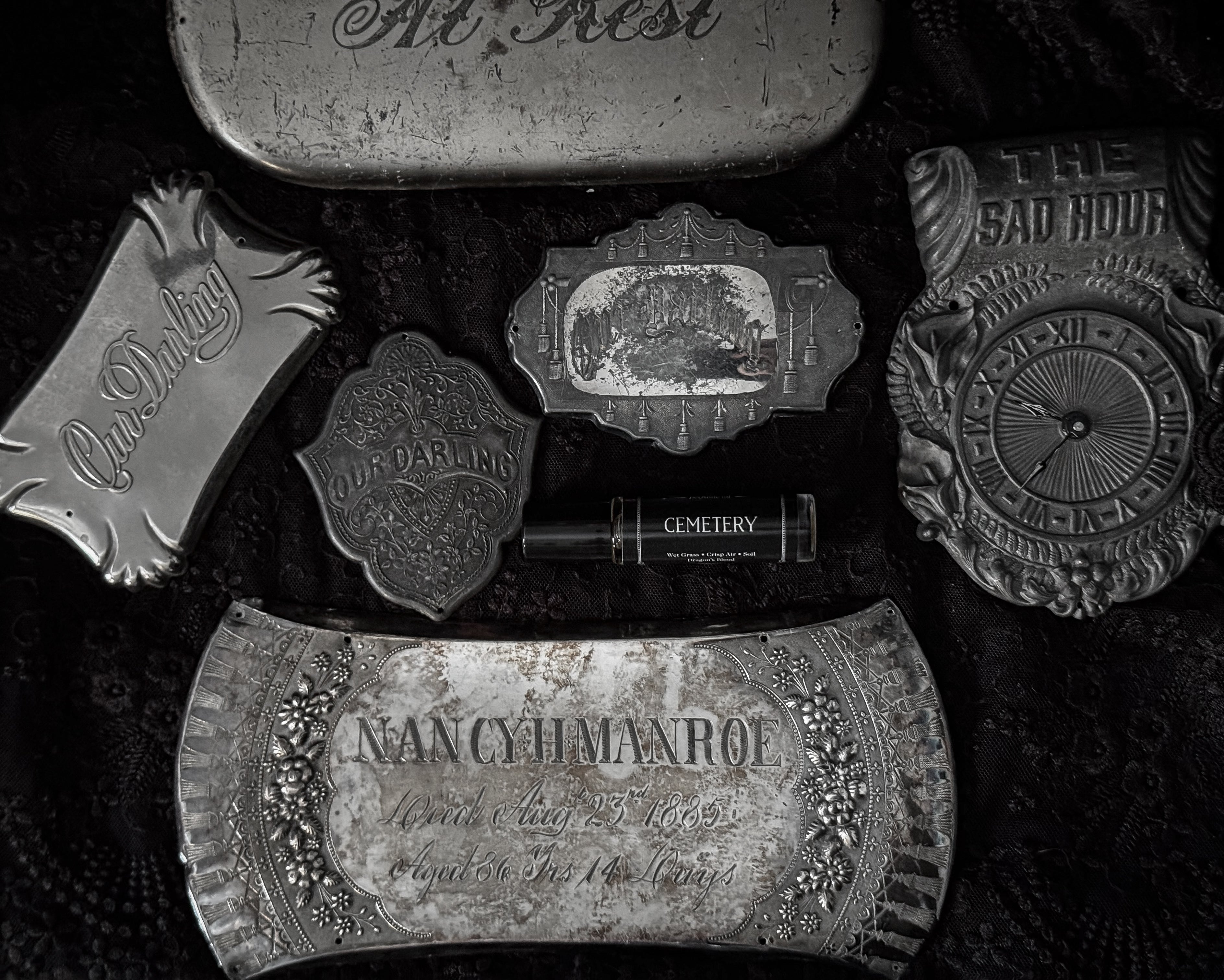 Cemetery (dragon’s blood incense, earth)