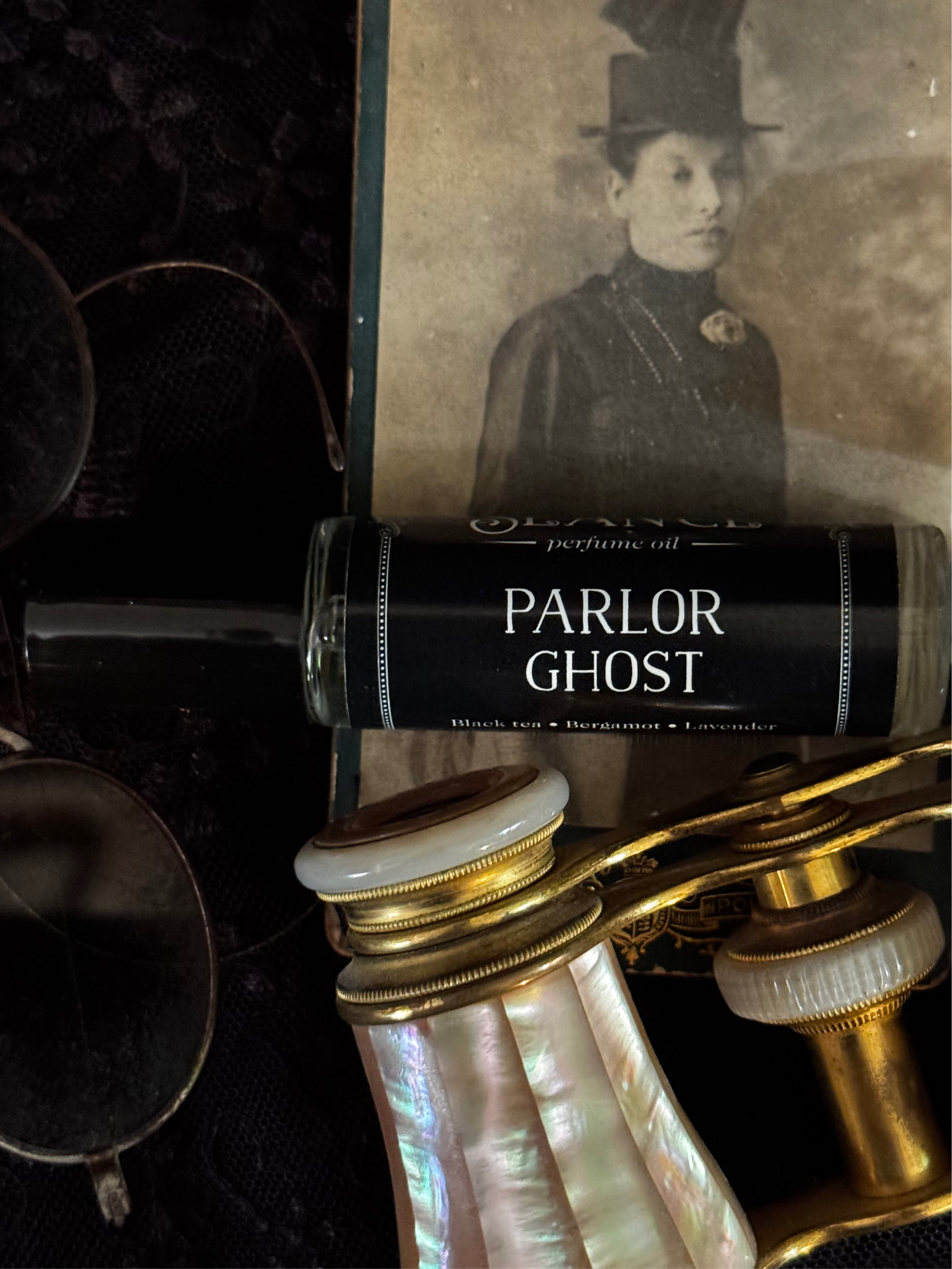 Parlor Ghost (bergamot, black tea, lavender)