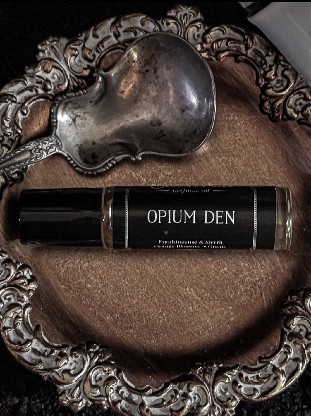 Opium Den (frankincense & orange blossom)