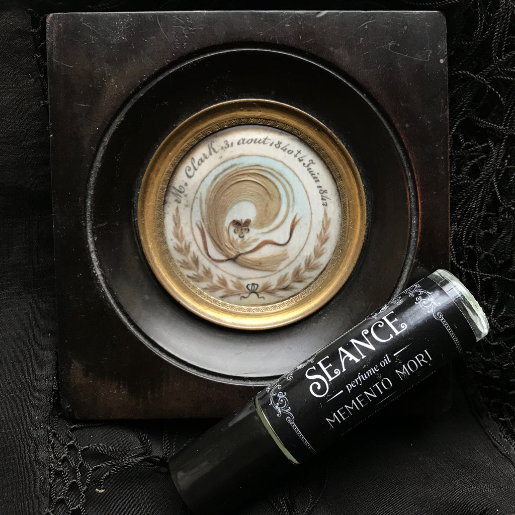 Memento Mori (incense & rose)