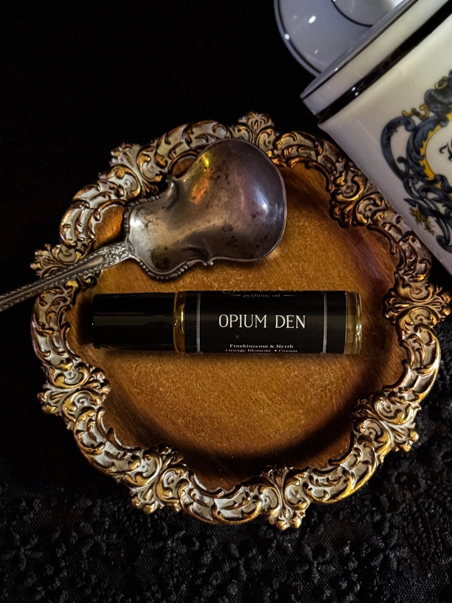 Opium Den (frankincense & orange blossom)
