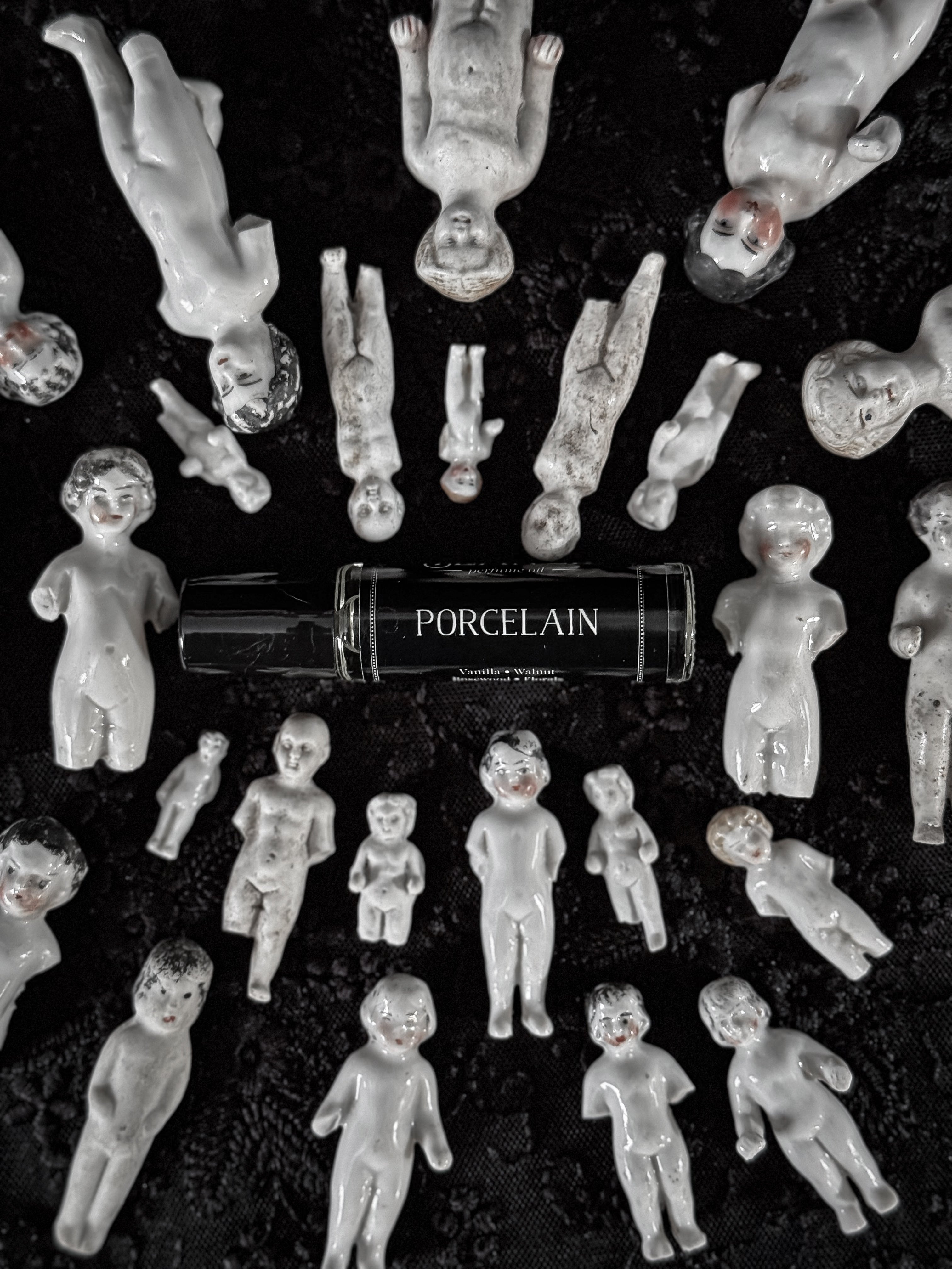 Porcelain (vanilla & walnut )