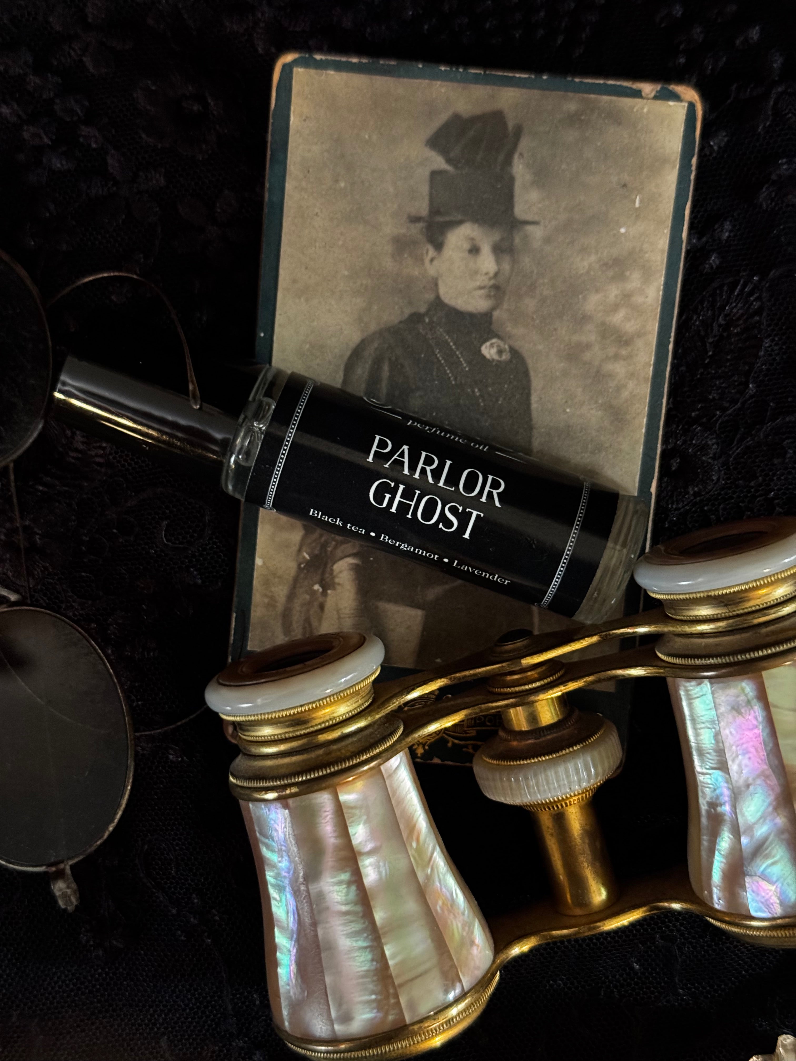 Parlor Ghost (bergamot, black tea, lavender)